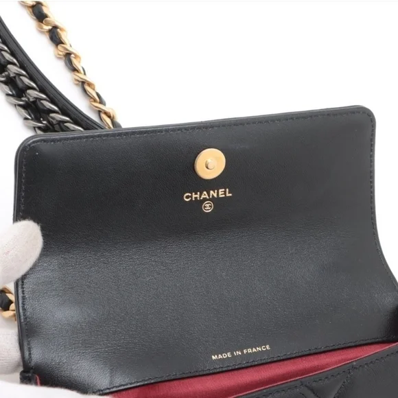 Chanel 19 Chain Shoulder Bag Glasses Case Gold X Silver Metal Fittings - Picture 9 of 12